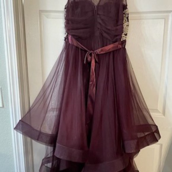 Maroon and Gold Formal Dress with loads of detail - Picture 8 of 16